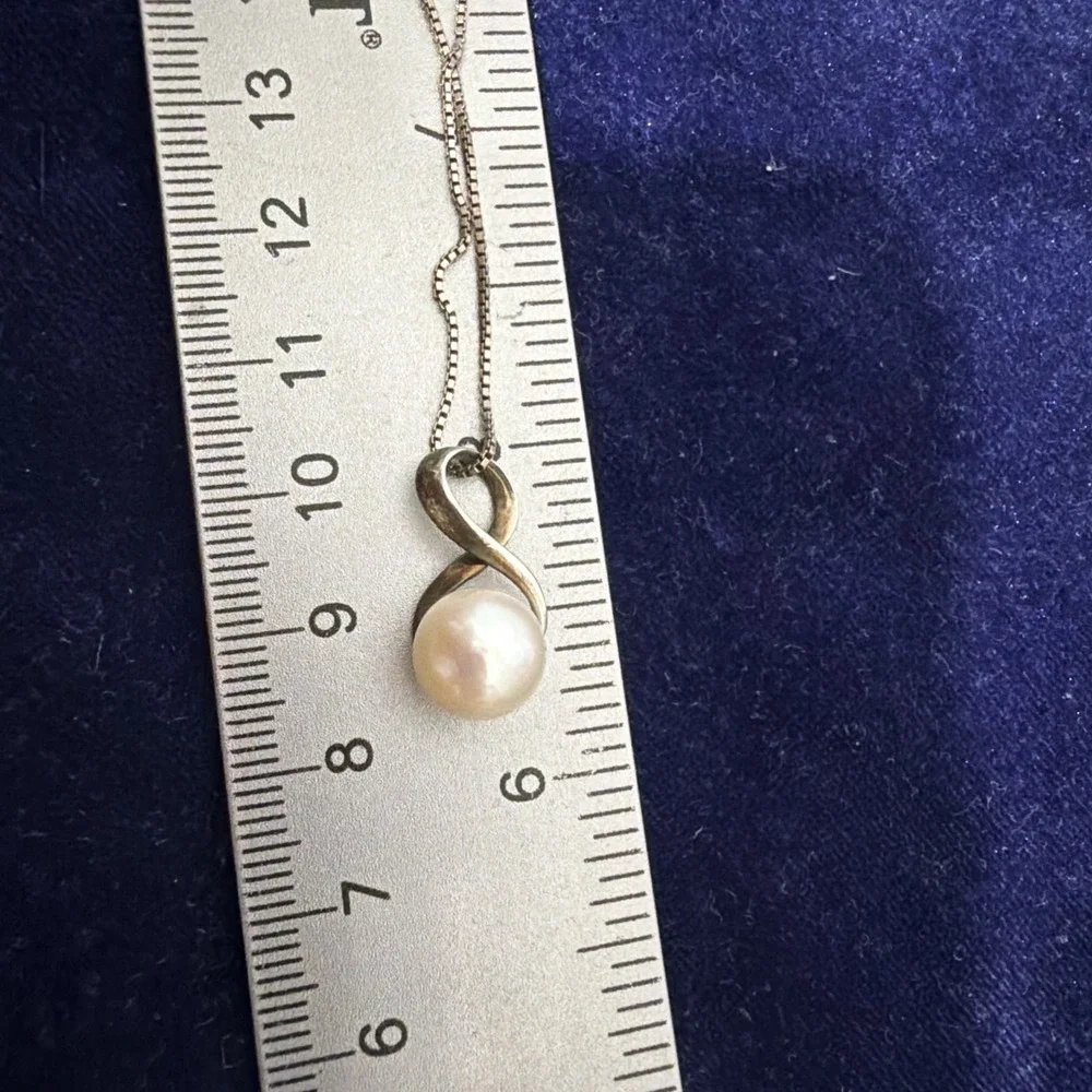 925 Italy Sterling Silver Box Chain Necklace w/ Genuine Freshwater Pearl Pendant